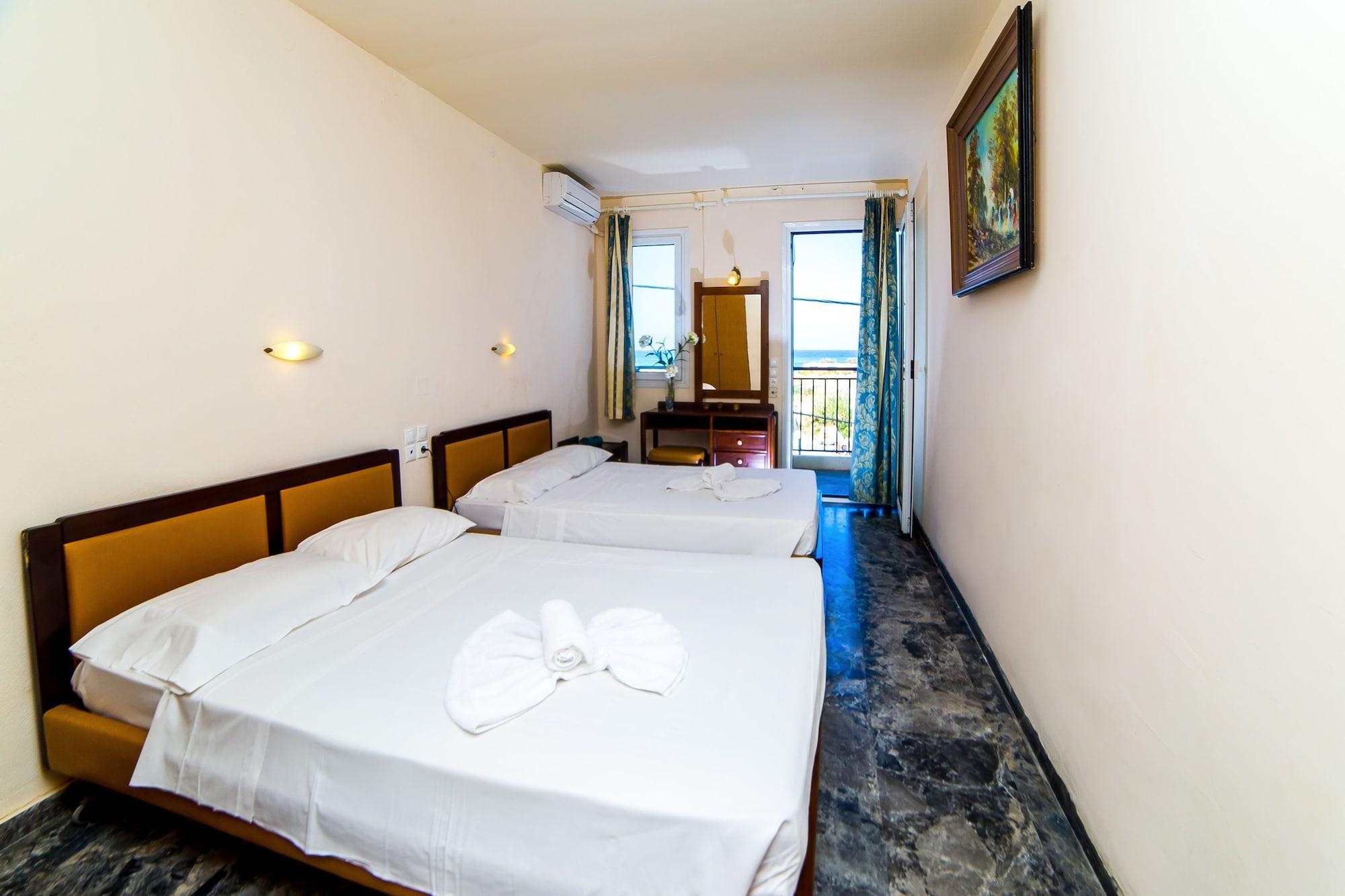 Ambrosia Hotel มาเลีย ภายนอก รูปภาพ