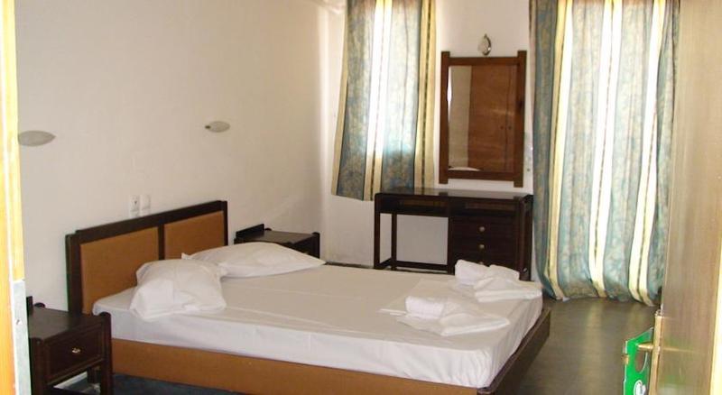 Ambrosia Hotel มาเลีย ภายนอก รูปภาพ